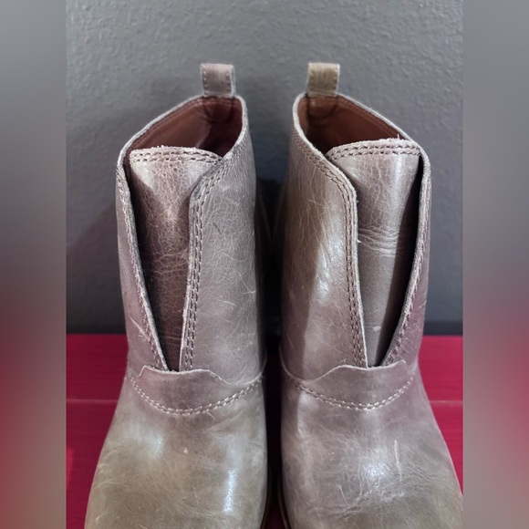 Lucky Brand Leather Ankle Pull On Style Boots Size 7 - Picture 2 of 8